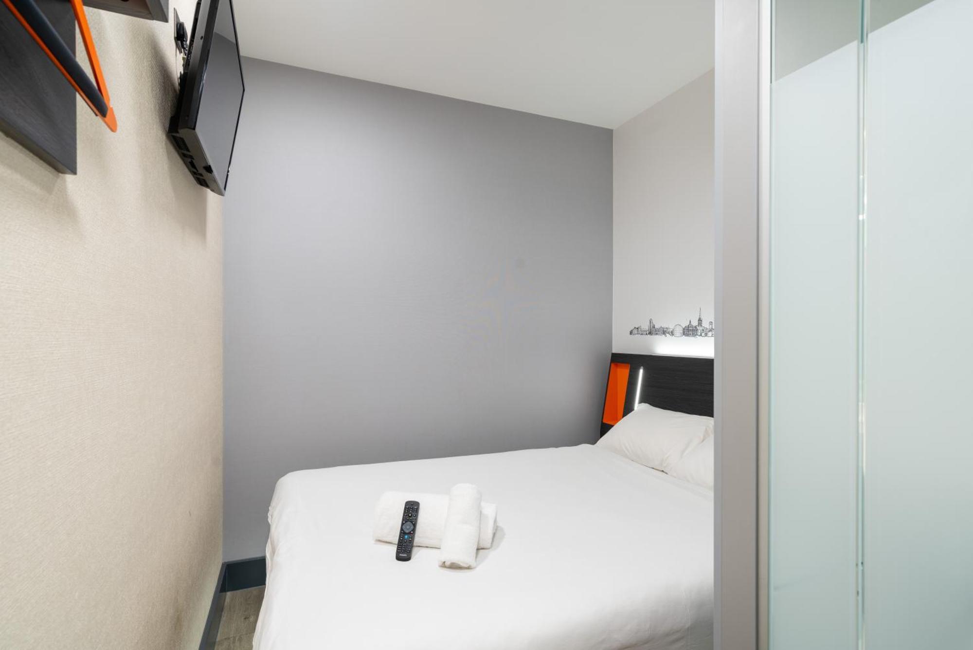 Easyhotel Ipswich Exterior photo