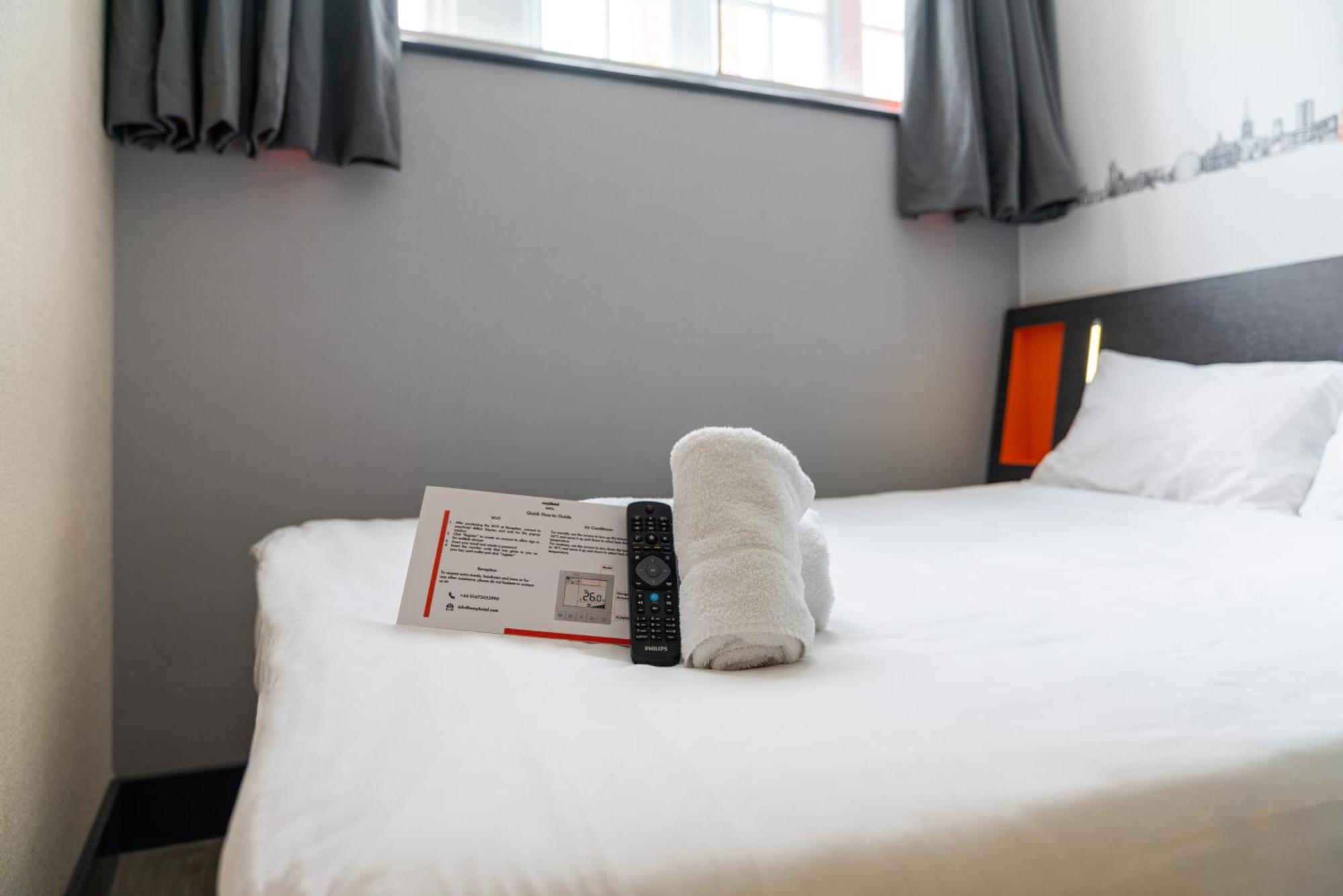 Easyhotel Ipswich Exterior photo